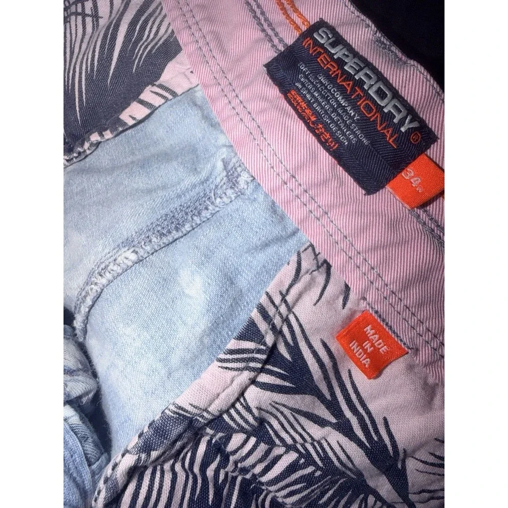 Superdry International Mens Palm Tree Chino Shorts 34W Blue Tropical Beach